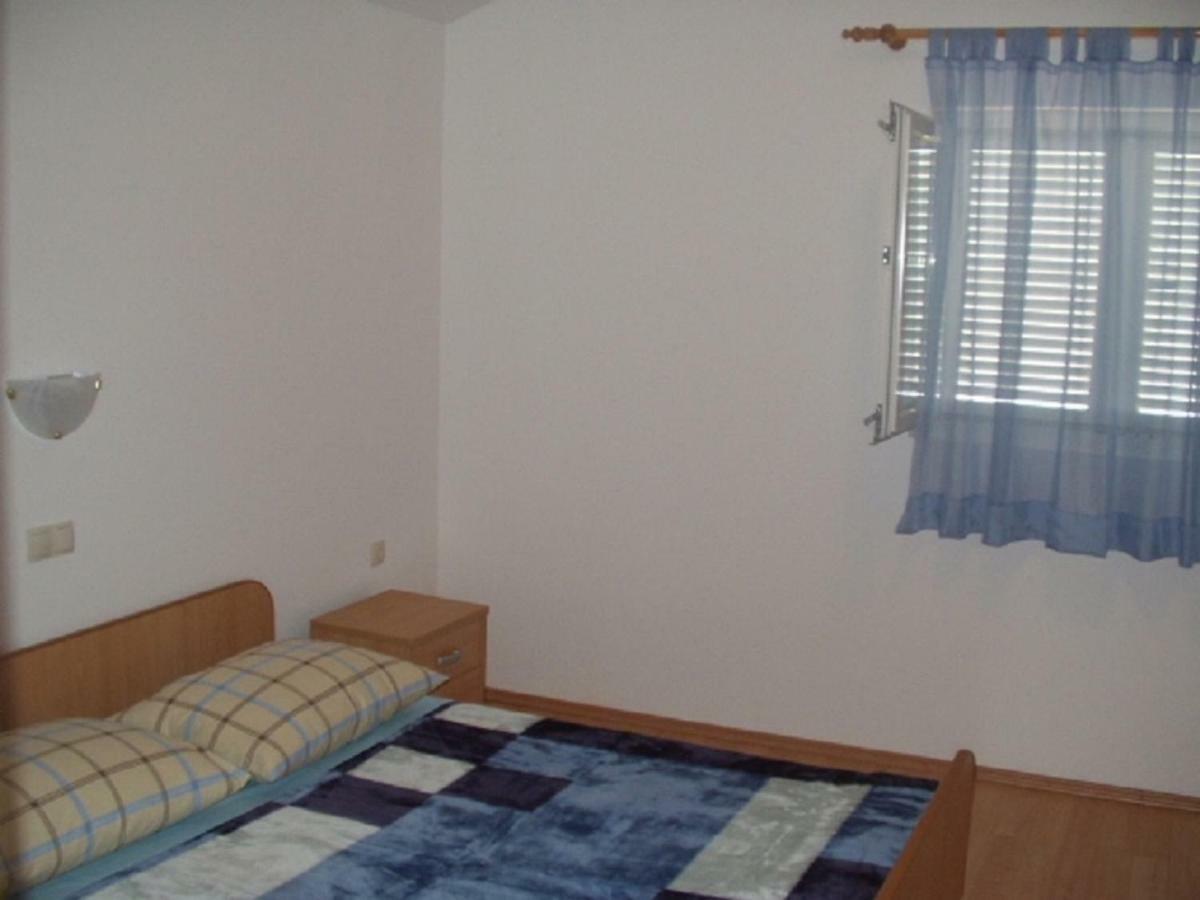 Apartmani Paulina Lopar Exterior photo